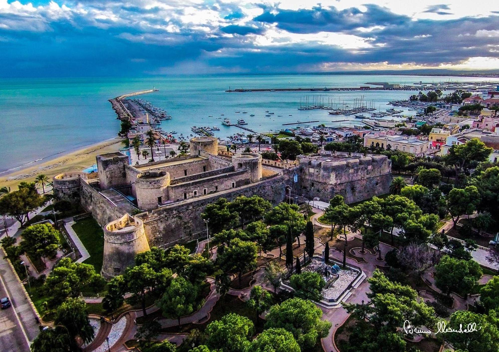 Aparthotel Ca Del Centro Manfredonia Exterior foto